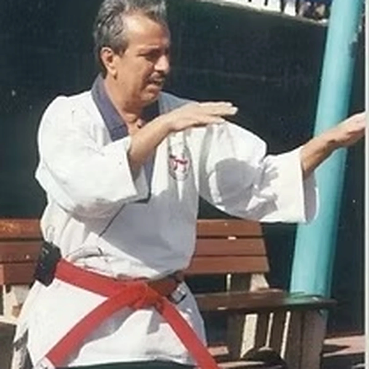 Eli Avikzar